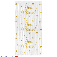 party-curtain-just-married1