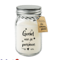 black-white-scented-candles-pensioen