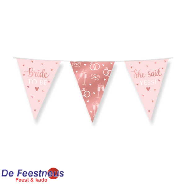 party-flags-foil-bride-to-be1